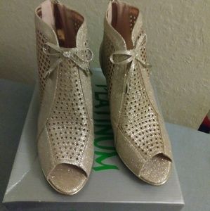 Platinum sandal boot